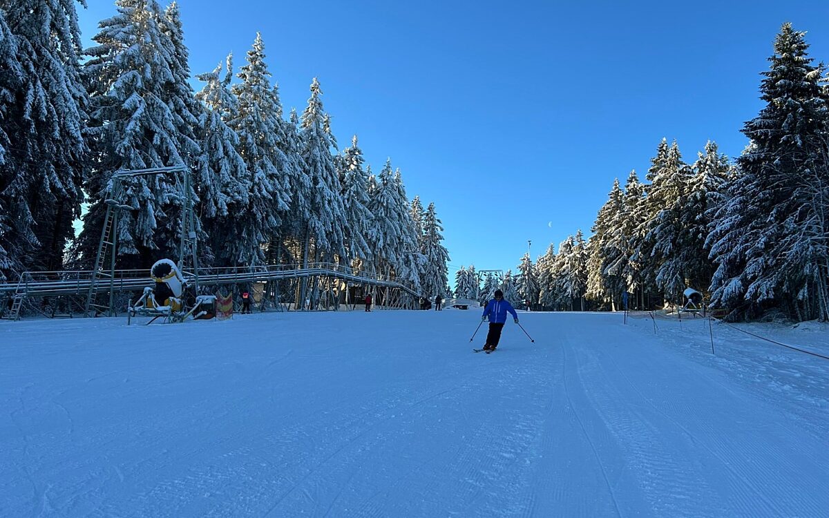 Skifahren piste wasserkuppe 1 Winter Wintersport Wasserkuppe Skifahren Piste Schnee