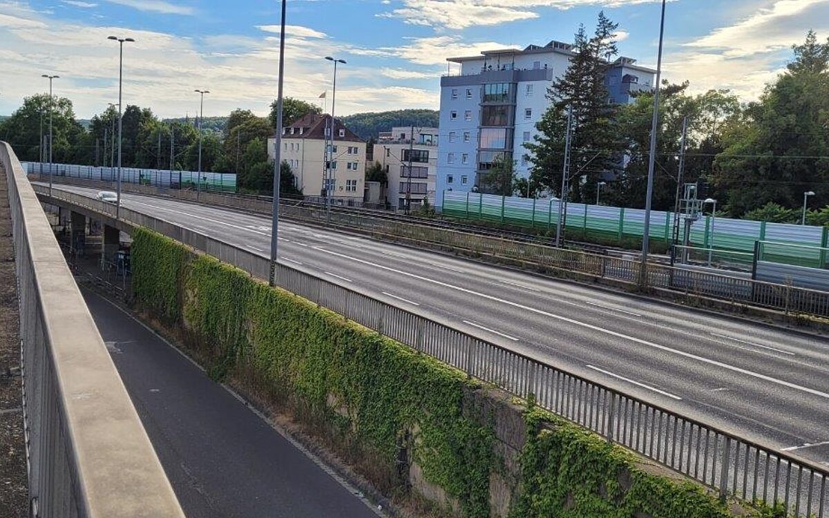 Der Stadtring Süd auf Höhe der Zeppelinstraße Der Stadtring Süd auf Höhe der Zeppelinstraße