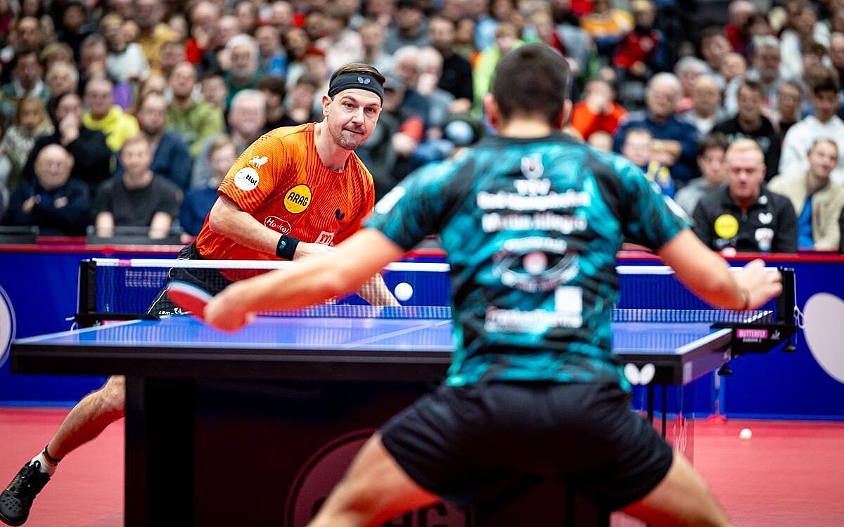 Timo Boll beim Spiel gegen den TSV Bad Königshofen in Würzburg Timo Boll beim Spiel gegen den TSV Bad Königshofen in Würzburg