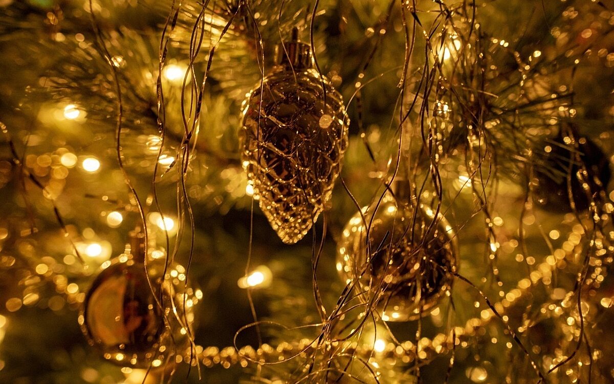 Weihnachten Baum Schmuck pixabay.com Weihnachten Baum Schmuck pixabay.com