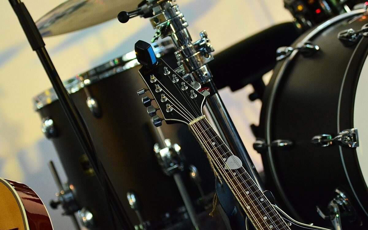 Band Instrumente Schlagzeug Gitarre pixabay.com Band Instrumente Schlagzeug Gitarre pixabay.com